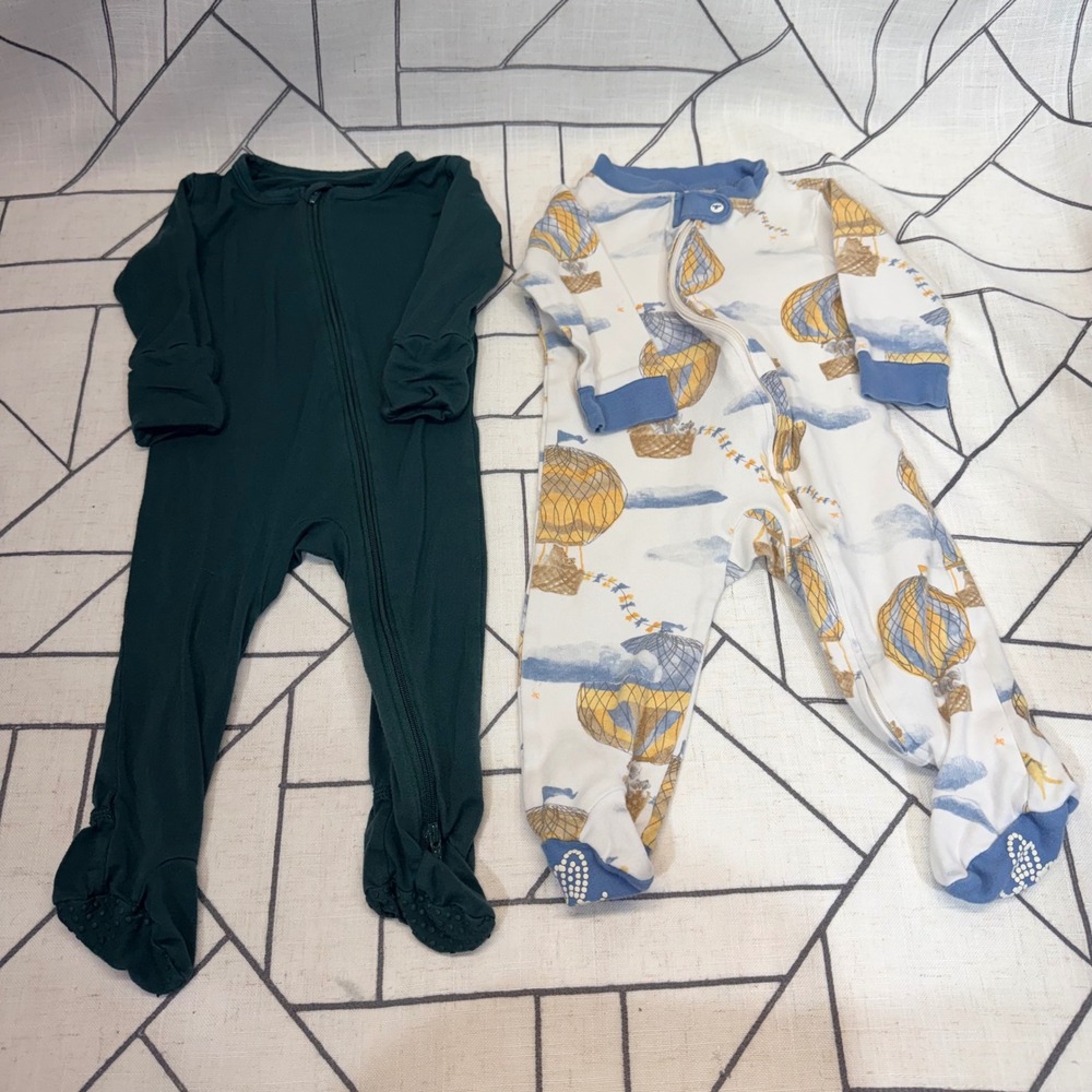 Suzel & Burt's Bees Baby Sleepers 3-6M Green & Hot Air Balloon Footed Pajamas
